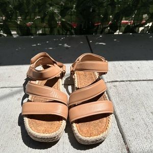 Vince sandals